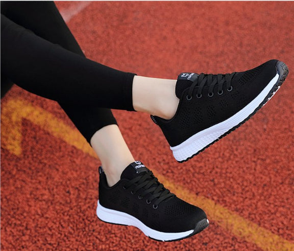 Sports Shoes Female Students Breathable Mesh